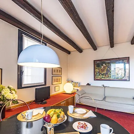 Penthouse Accademia *