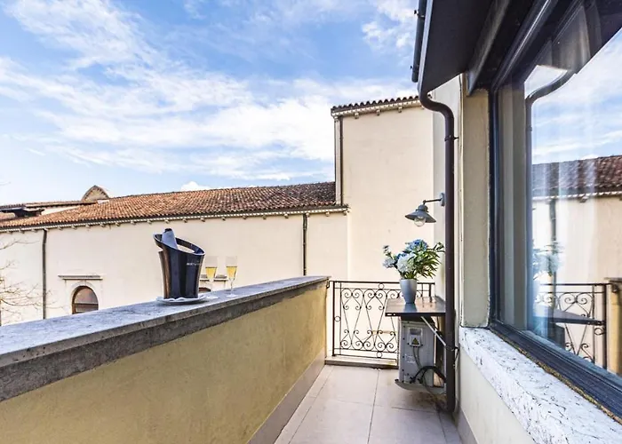 Penthouse Accademia Venedig